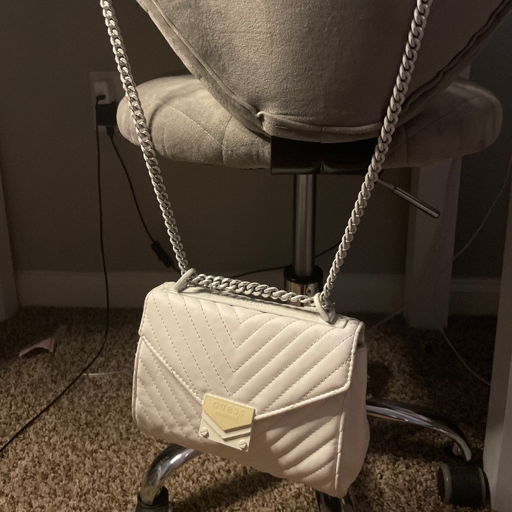Guess purse